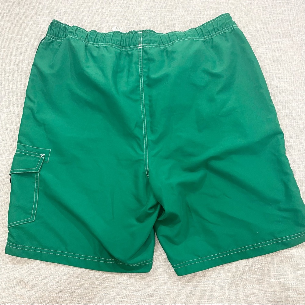 Authentic Consensus Emerald Green 100% Polyester Swim Shorts Size L